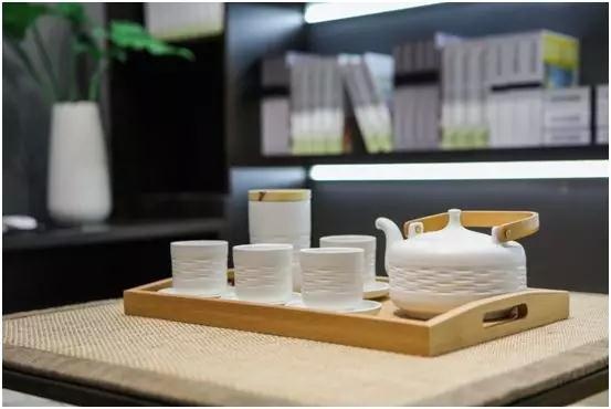 鉴黑担保网(jhdbw)·最具权威唯一维权担保平台