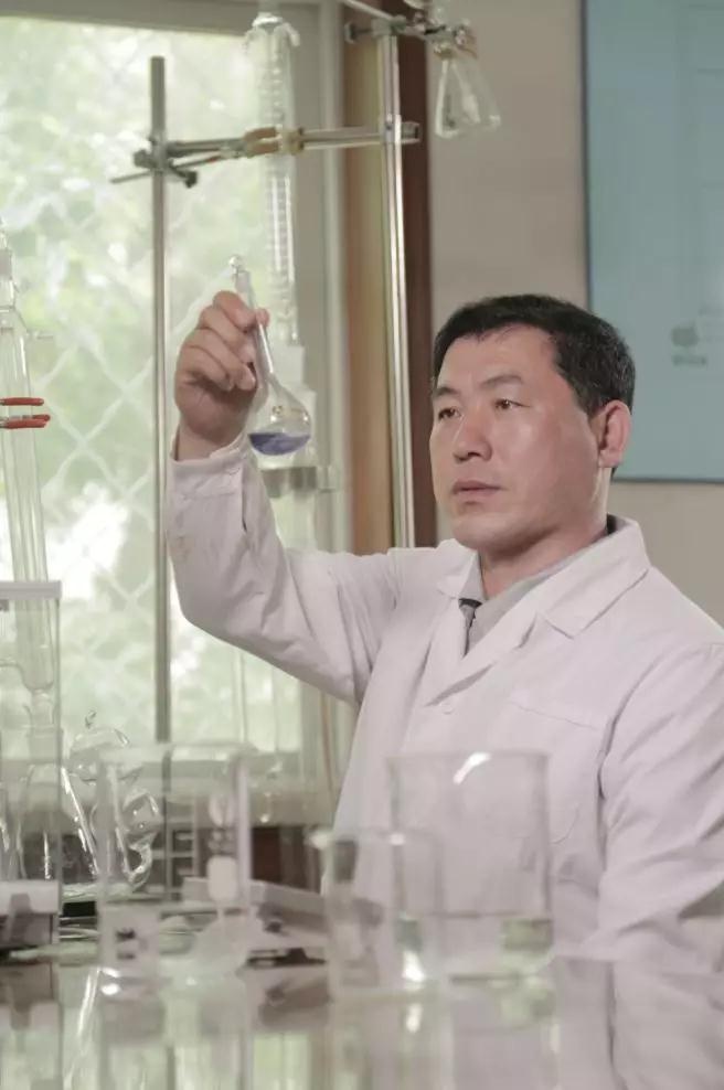 鉴黑担保网(jhdbw)·最具权威唯一维权担保平台