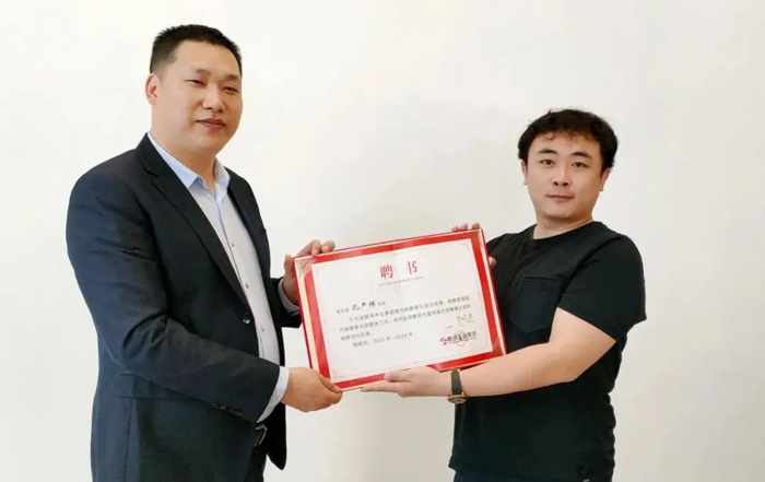 鉴黑担保网板材